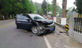 同城车祸最新爆料电话,惊心动魄的生死瞬间！